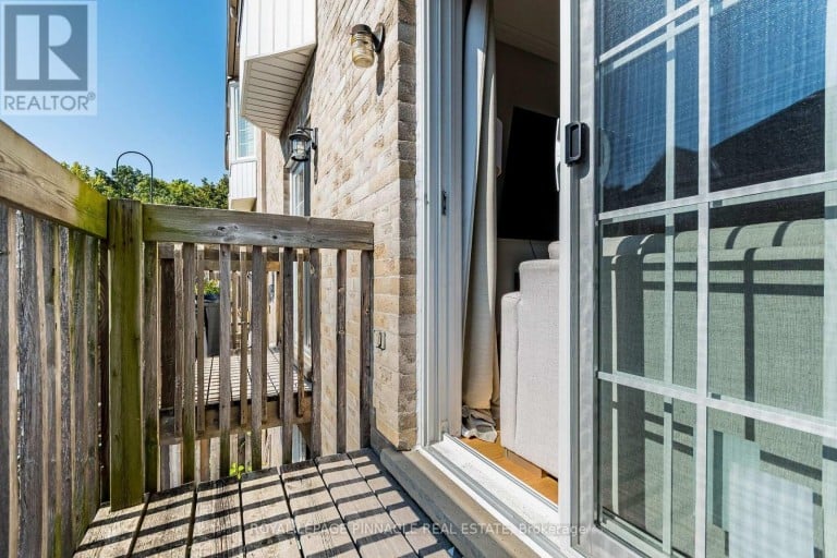 4 - 3480 UPPER MIDDLE ROAD, Burlington (Palmer), Ontario, L7M4R8