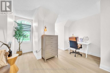 26 TED WRAY CIRCLE Toronto (Downsview-Roding-CFB) Ontario photo 19