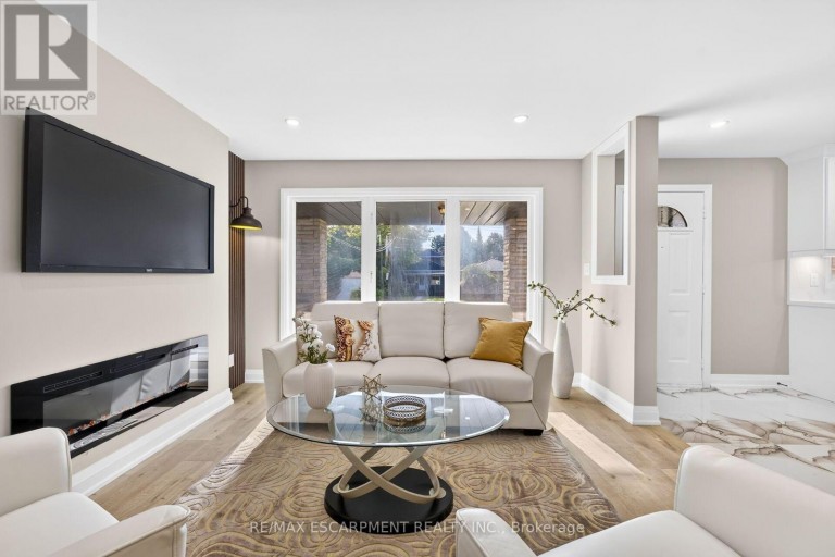 362 ROSSEAU ROAD, Hamilton (Rosedale), Ontario, L8K4T2