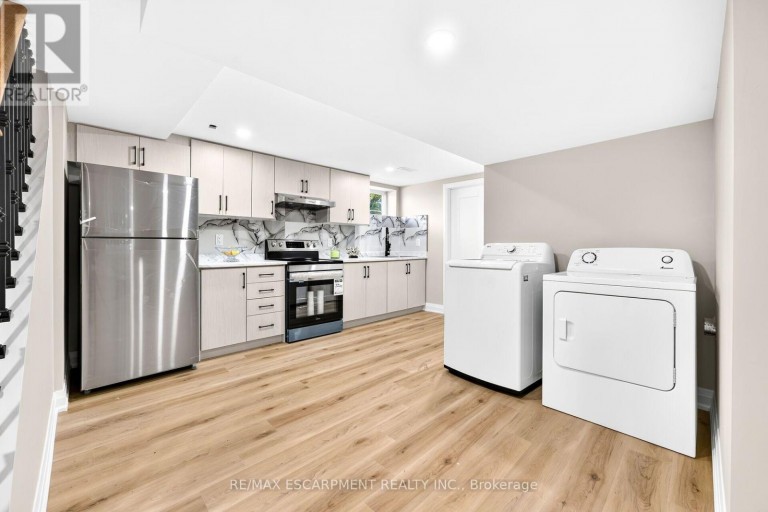 362 ROSSEAU ROAD, Hamilton (Rosedale), Ontario, L8K4T2