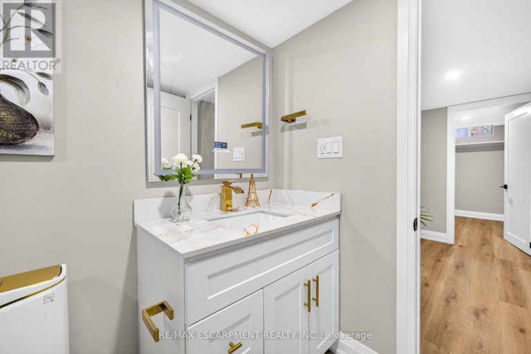 362 ROSSEAU ROAD, Hamilton (Rosedale), Ontario, L8K4T2