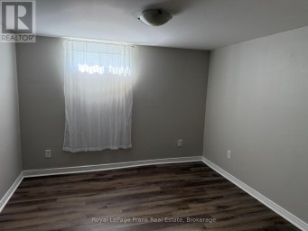 BSMT - 278 LASALLE AVENUE Oshawa (Central) Ontario photo 9