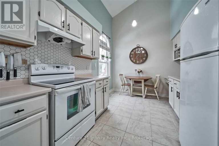 H2 - 1661 NASH ROAD, Clarington (Courtice), Ontario, L1E1S8