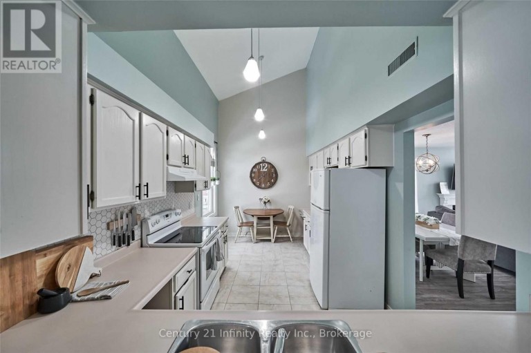 H2 - 1661 NASH ROAD, Clarington (Courtice), Ontario, L1E1S8