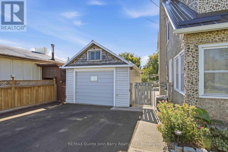 35 QUEEN STREET, Tyendinaga (Tyendinaga Township), Ontario, K0K3A0