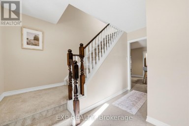 662 GRAND VIEW AVENUE London South (South K) Ontario photo 15