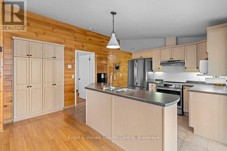 172 QUEENS BUSH DR DRIVE, Meaford, Ontario, N0H1B0