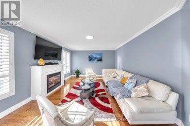 17 GRAINGER CRESCENT Ajax (Northwest Ajax) Ontario photo 11