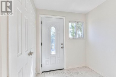 132 VALDOR DRIVE Toronto (Agincourt North) Ontario photo 3