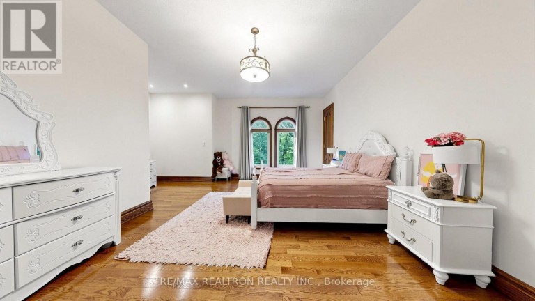 38 BRIDGEWATER DRIVE, Richmond Hill, Ontario, L4E3N4