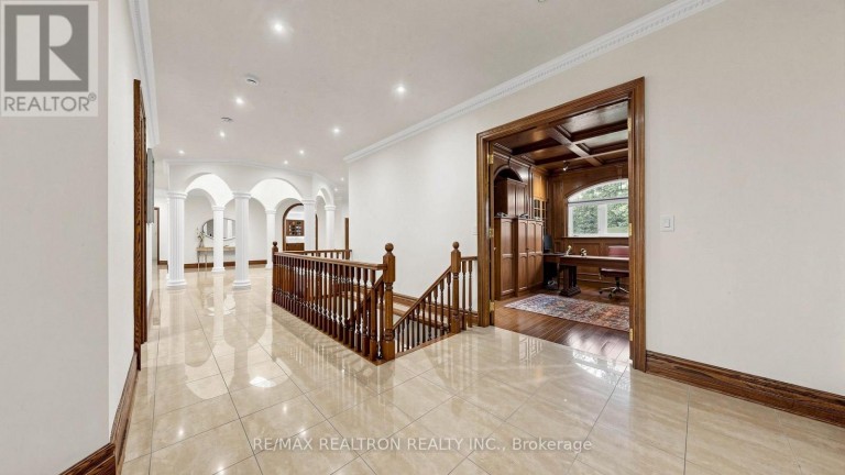 38 BRIDGEWATER DRIVE, Richmond Hill, Ontario, L4E3N4