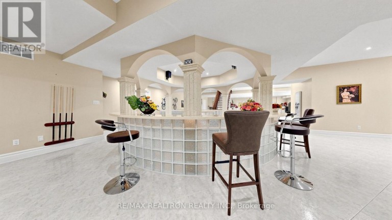 38 BRIDGEWATER DRIVE, Richmond Hill, Ontario, L4E3N4