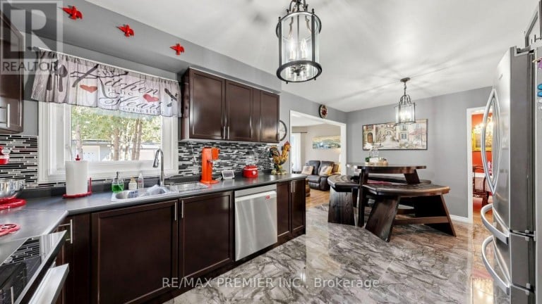 97 GOLDEN MEADOW ROAD, Barrie (Bayshore), Ontario, L4N7G3