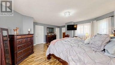 97 GOLDEN MEADOW ROAD Barrie (Bayshore) Ontario photo 32