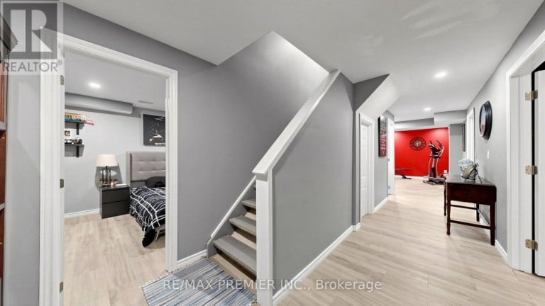 97 GOLDEN MEADOW ROAD, Barrie (Bayshore), Ontario, L4N7G3