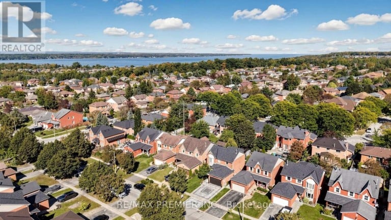 97 GOLDEN MEADOW ROAD, Barrie (Bayshore), Ontario, L4N7G3