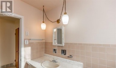 (UPSTAIRS) - 28 PRATT ROAD Barrie (Wellington) Ontario photo 17