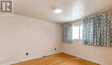 (UPSTAIRS) - 28 PRATT ROAD Barrie (Wellington) Ontario photo 19