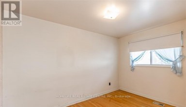 (UPSTAIRS) - 28 PRATT ROAD Barrie (Wellington) Ontario photo 21