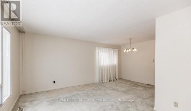 (UPSTAIRS) - 28 PRATT ROAD Barrie (Wellington) Ontario photo 6