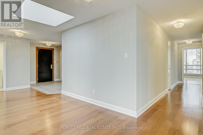 PH7 - 55 KINGSBRIDGE GARDEN CIRCLE, Mississauga (Hurontario), Ontario, L5R1Y1