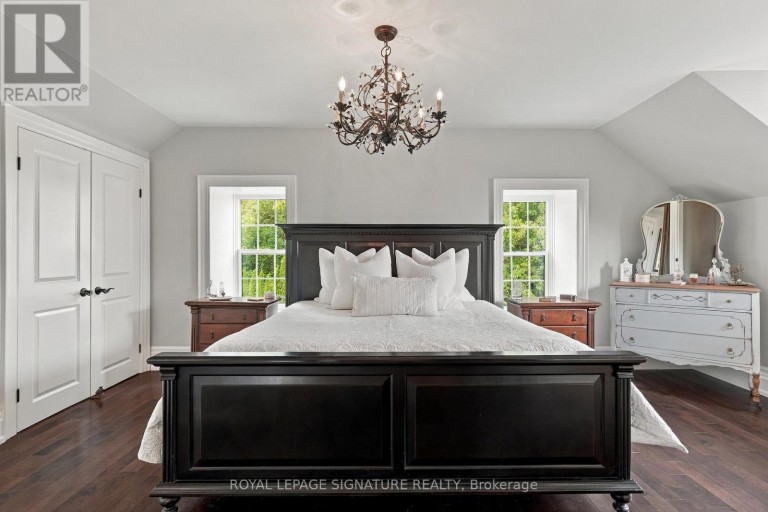 5062 WALKERS LINE, Burlington, Ontario, L7M0R1