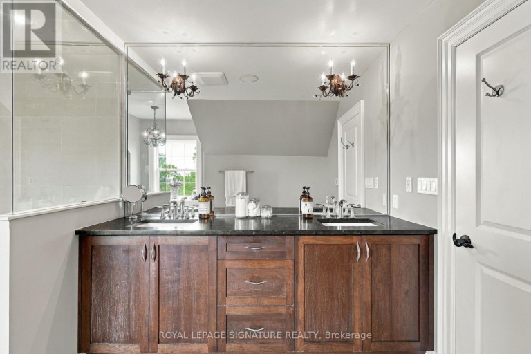 5062 WALKERS LINE, Burlington, Ontario, L7M0R1