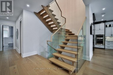 1301 TWIN OAKS DELL Mississauga (Lorne Park) Ontario photo 14