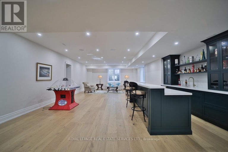 1301 TWIN OAKS DELL, Mississauga (Lorne Park), Ontario, L5H3J9