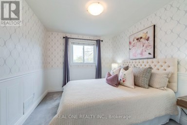1246 LANDFAIR CRESCENT Oakville (FA Falgarwood) Ontario photo 32