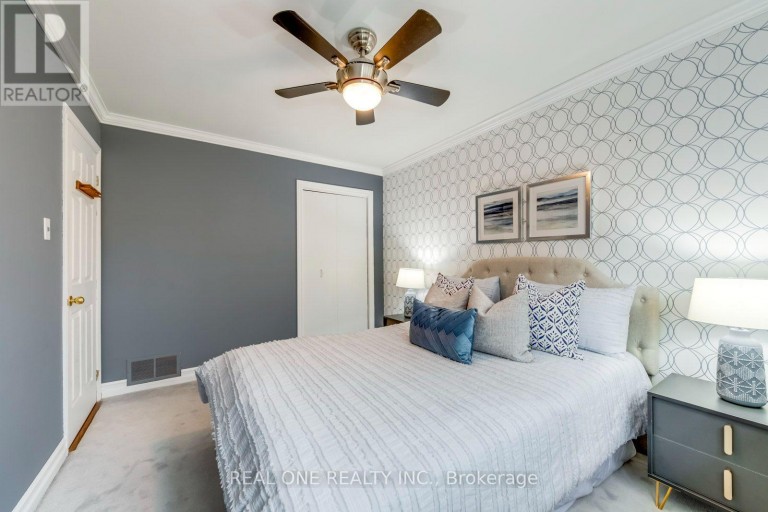 1246 LANDFAIR CRESCENT, Oakville (FA Falgarwood), Ontario, L6H2N3