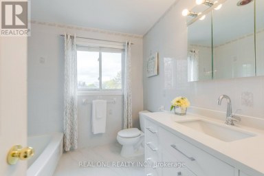 1246 LANDFAIR CRESCENT Oakville (FA Falgarwood) Ontario photo 36