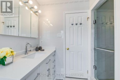 1246 LANDFAIR CRESCENT Oakville (FA Falgarwood) Ontario photo 37