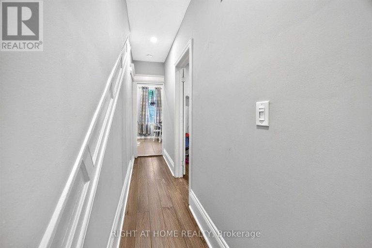 1 - 24 LOCKE STREET S, Hamilton (Strathcona), Ontario, L8P3Z8