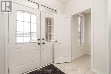 663 ANISHINAABE DRIVE Shelburne Ontario photo 4