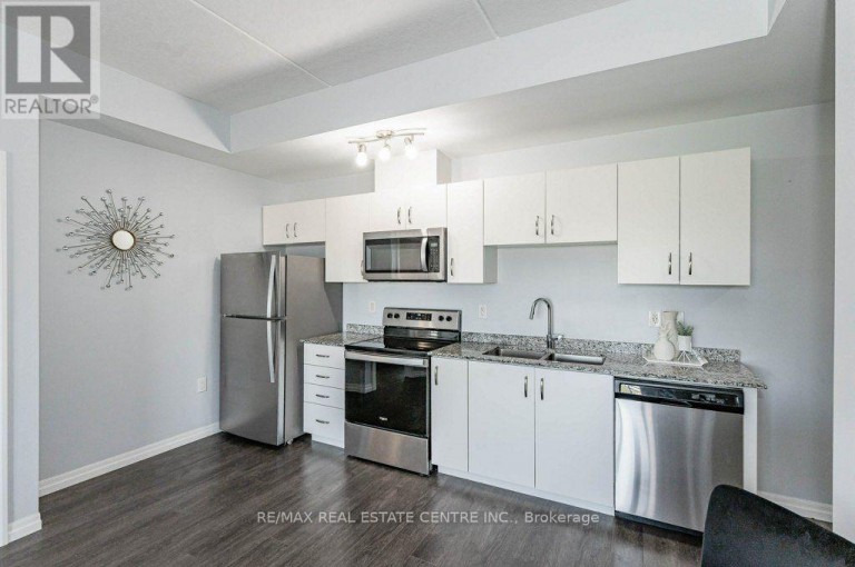 319 - 35 KINGSBURY SQUARE, Guelph (Pineridge/Westminster Woods), Ontario, N1L0J4