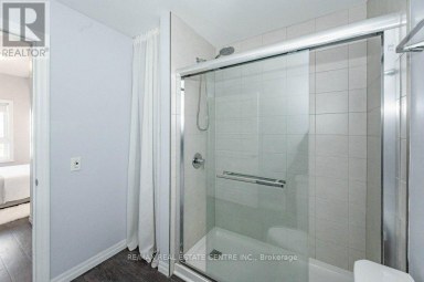319 - 35 KINGSBURY SQUARE Guelph (Pineridge/Westminster Woods) Ontario photo 20