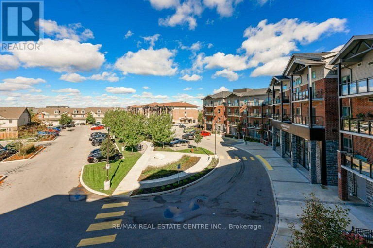 319 - 35 KINGSBURY SQUARE, Guelph (Pineridge/Westminster Woods), Ontario, N1L0J4