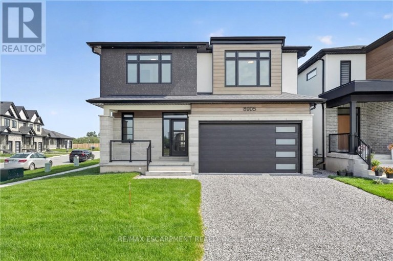 8905 ANGIE DRIVE, Niagara Falls (Forestview), Ontario, L2H3W8