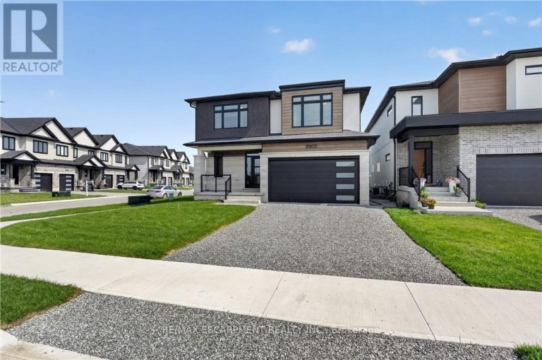 8905 ANGIE DRIVE, Niagara Falls (Forestview), Ontario, L2H3W8