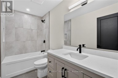8905 ANGIE DRIVE Niagara Falls (Forestview) Ontario photo 31