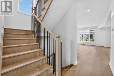 8905 ANGIE DRIVE Niagara Falls (Forestview) Ontario photo 9