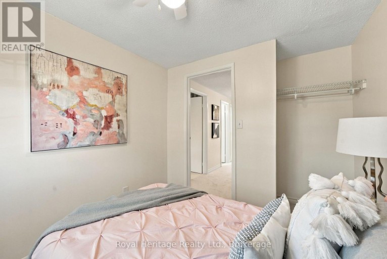 814 CAVAN COURT, Oshawa (Vanier), Ontario, L1J7B8