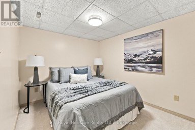 814 CAVAN COURT Oshawa (Vanier) Ontario photo 25