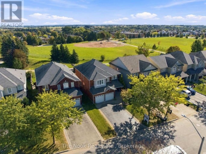 37 SWINDELLS STREET, Clarington (Bowmanville), Ontario, L1C0K3