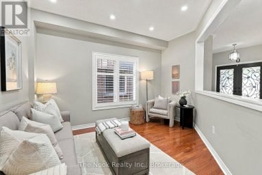 37 SWINDELLS STREET Clarington (Bowmanville) Ontario photo 6