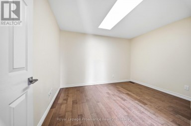 17 ALDER COURT Belleville (Belleville Ward) Ontario photo 17