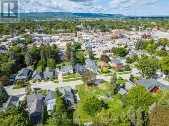 23 MARKET STREET Collingwood Ontario photo 4