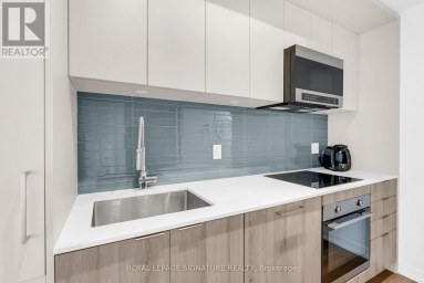 212 - 863 ST. CLAIR AVENUE W Toronto (Wychwood) Ontario photo 8