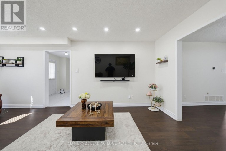 2353 WILDWOOD CRESCENT, Pickering (Brock Ridge), Ontario, L1X2N1